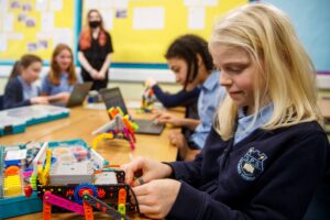 Southmuir Primary School All Girls’ STEM Club and Digital Xtra Fund